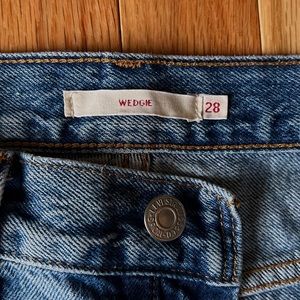 LEVI Wedgie Cut Jeans